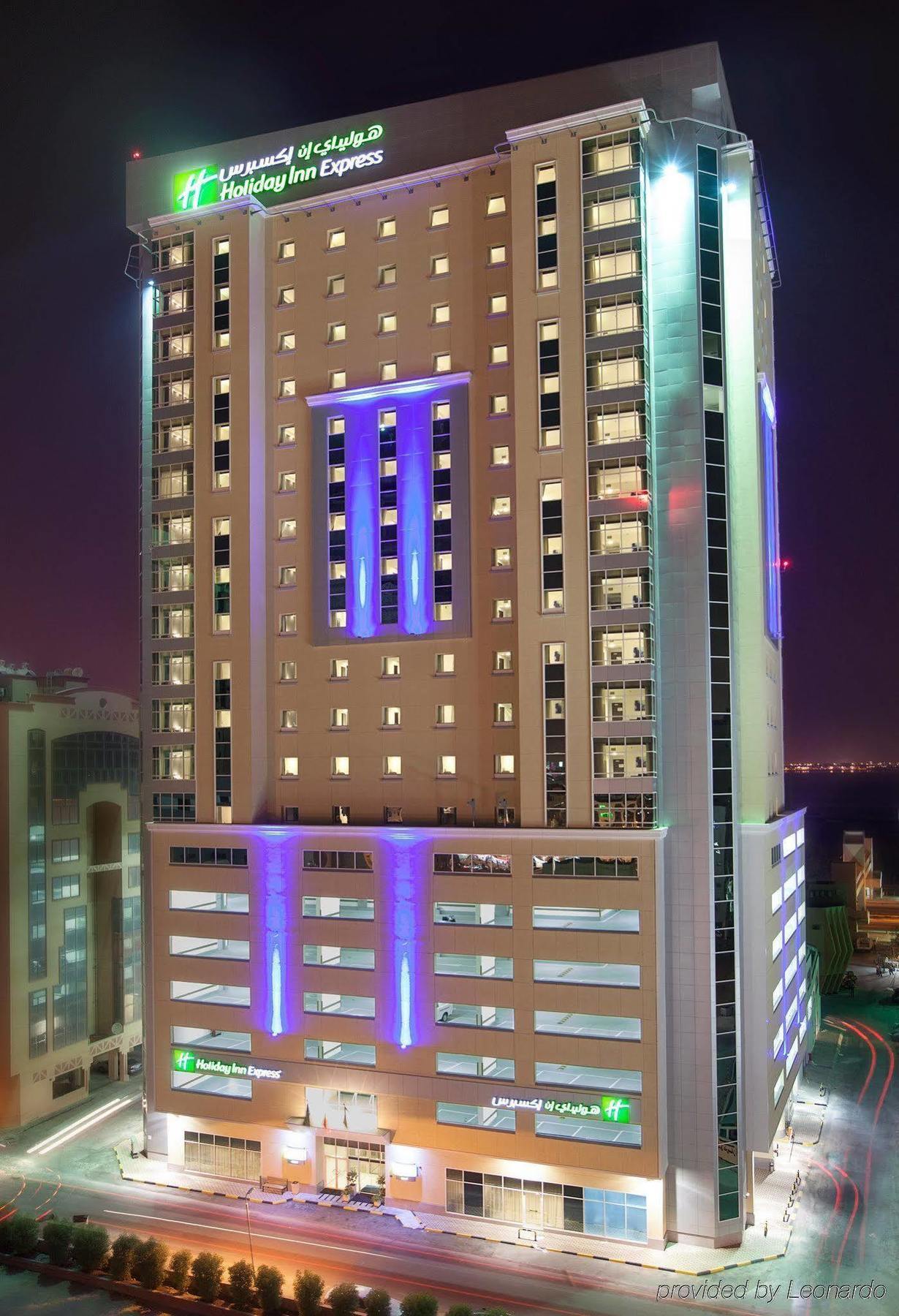 Holiday Bahrain Hotel Al-Manamah Bagian luar foto
