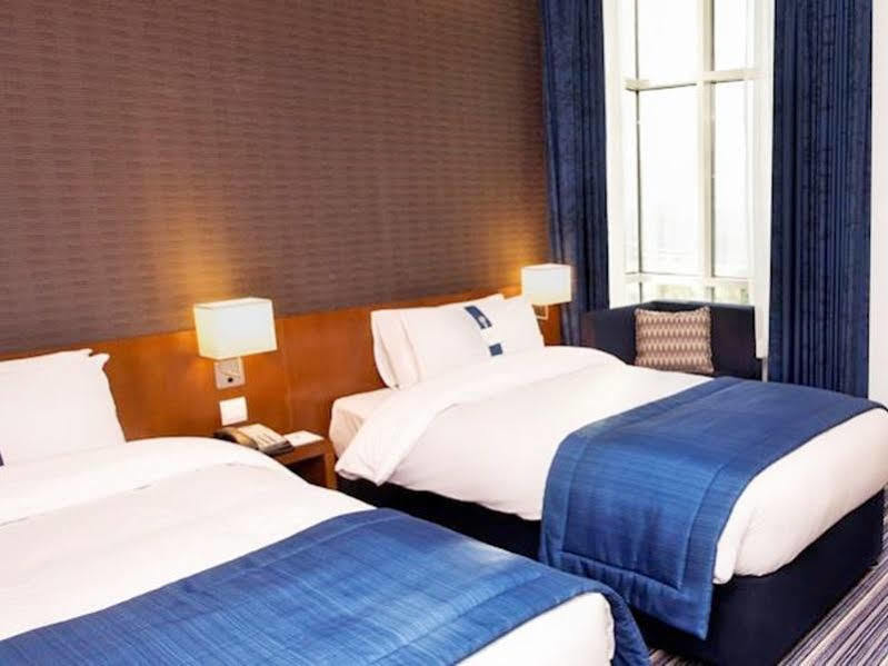 Holiday Bahrain Hotel Al-Manamah Bagian luar foto
